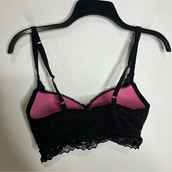 PINK Victoria’s Secret black lace padded bralette size small (D-DD cup) sexy - Picture 4 of 8